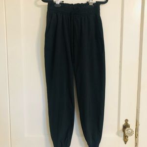 Abercrombie Traveler Joggers